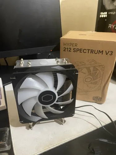 CoolerMaster Hyper 212 Spectrum V3