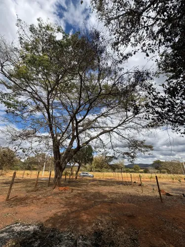 Vende-se lote em Pirenópolis 