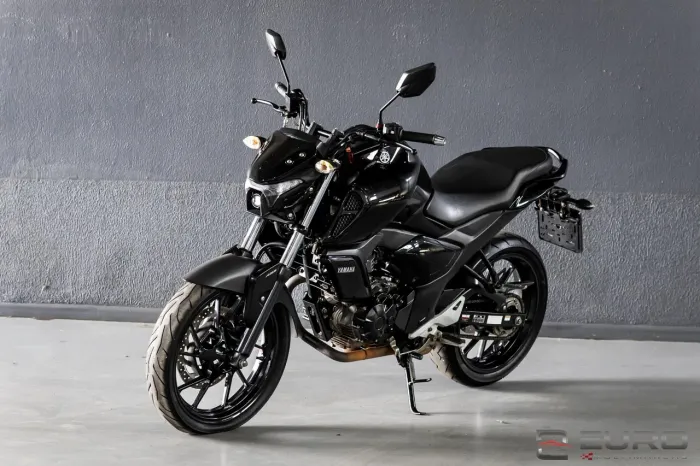FAZER FZ15 150 FLEX  PRETA 2022/2023