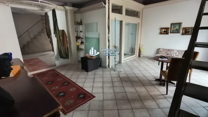 Loja 82 m² na Praia da Costa | 2 Pavimentos | Excelente Localização | R$ 480 Mil