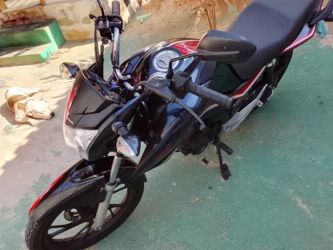 Vendo Titan 160 ano 20/21