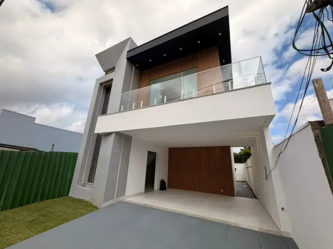 Casa à venda com 3 suítes + escritório no Euroville!