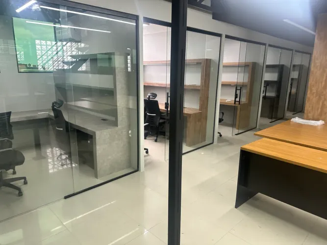 Salas Comerciais Climatizadas - Ideal para Escritórios e Saúde - Cidade Nova