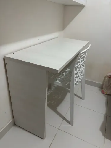 Escrivaninha para home-office