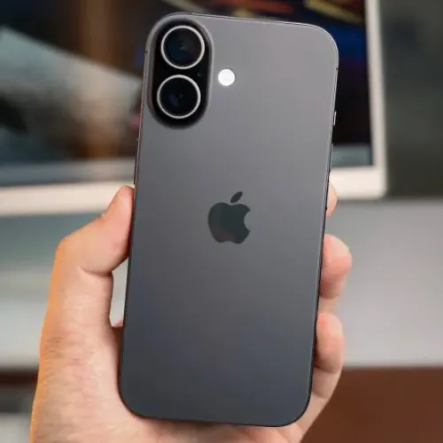 iPhone 16 seminovo