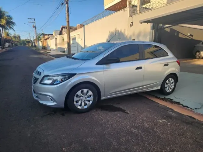 Chevrolet Onix JOY Hatch 1.0 8V Flex Mec. 4P 2019