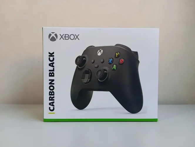 Controle Carbon Black Lacrado