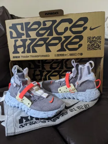 Tênis Nike Space Hippie 03
