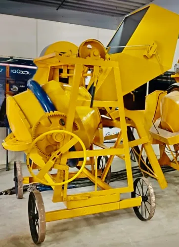 Betoneira 600 litros Menegotti motor 7,5weg