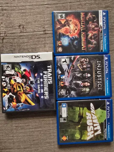 Jogos PS VITA e Nintendo DS