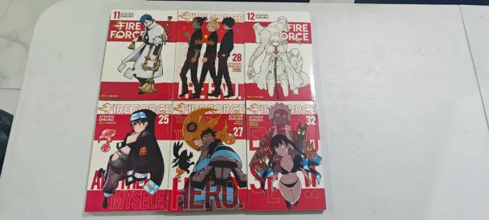 Mangás de Fire-Force