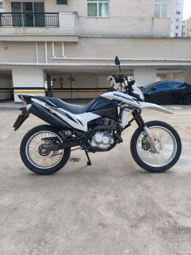 Honda Bros ESDD ano 2022 PARCELO EM 18X NO CARTÃO 