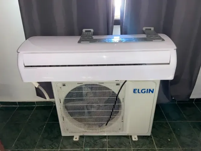 Vendo ar condicionado elgin 24000 btus 220v