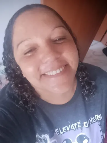 Estou a disposição de um extra até dia 1 