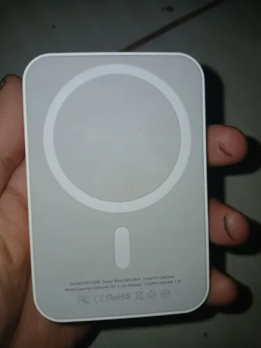 Carregador portátil magnético para iPhone 