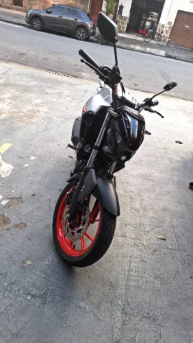 Yamaha Fz15 Connected Flex 2025 (KM MUITO BAIXO)
