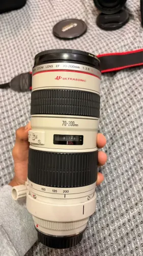 Canon EF 70-200mm f/2.8L USM - Primeira Versão - Lente Profissional