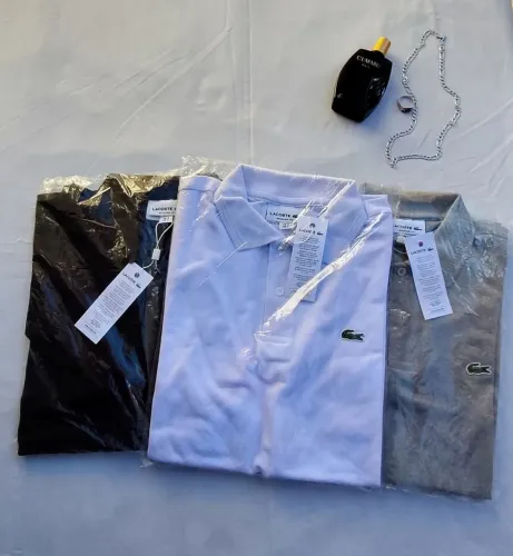 Roupas 100% originais, em ótimo preço, queima de estoque