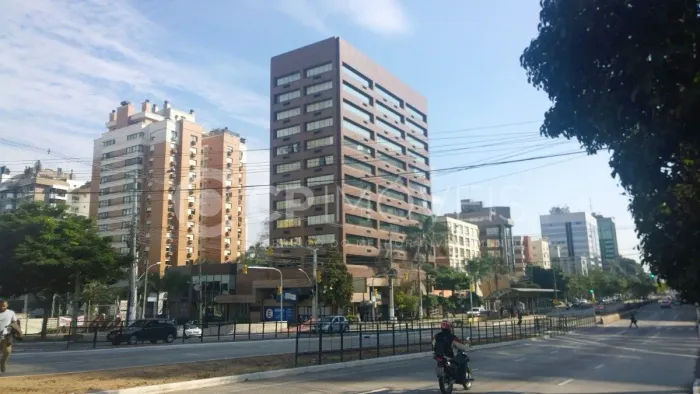 Salas/Conjuntos em Porto Alegre, no bairro Auxiliadora, para locação.