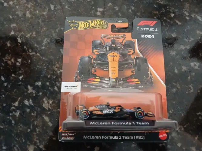 F1 premium mclaren piastri