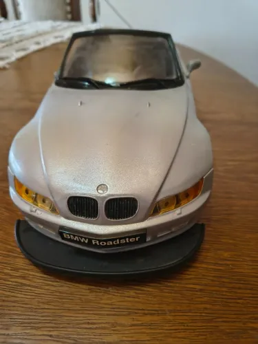 Carrinho Controle Remoto BMW Z3 Roadster - p/ Restauração