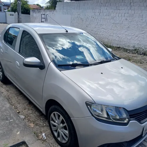 Renault Logan Expression Hi-flex 1.6 8V 4P 2015