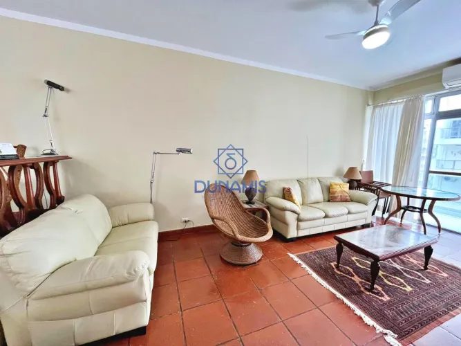 APARTAMENTO COM VISTA PARA O MAR - Á VENDA NA PRAIA DAS PITANGUEIRAS - QUADRA DO MAR