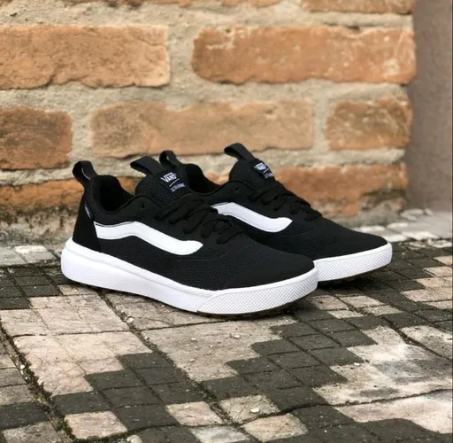 VANS ULTRARANGE