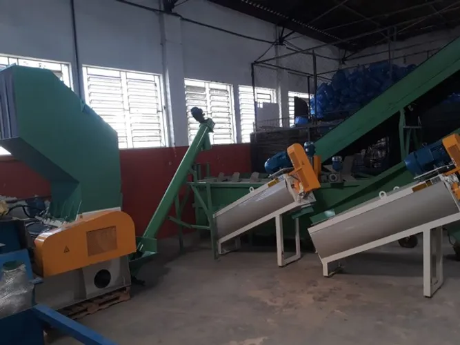 Kit Linha Reciclagem para Plásticos Rjb KIE Moinho Lavadora Secadora Novoa Pronta Entrega