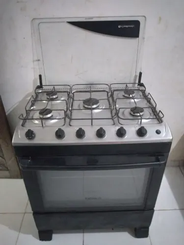 Vende-se fogão 5 bocas todo manual pelo fósforo ou esqueiro 399$$ entrega grátis 