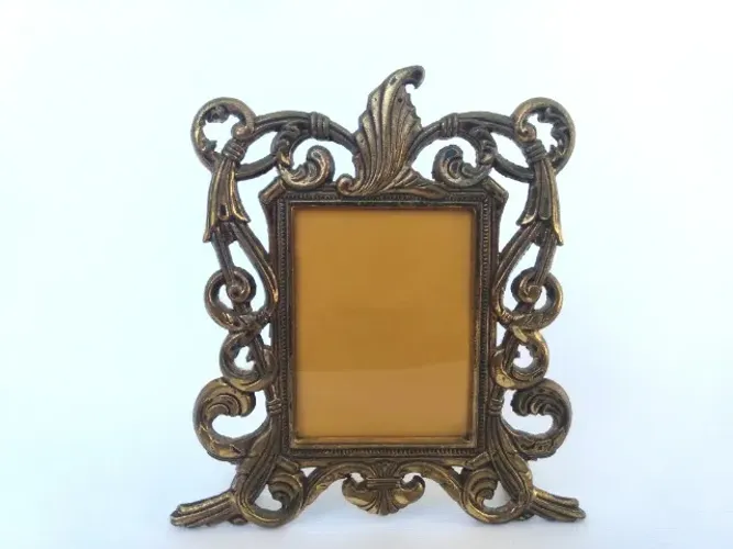 Porta Retrato 11x10cm Em Metal Antigo