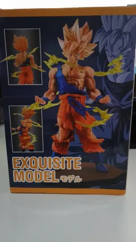 action figure Dragon Ball Z Goku 15 cm na caixa aceito cartão 40,00