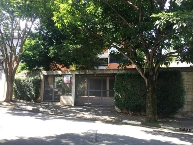 PARQUE DOS PRÍNCIPES - CASA EM CONDOMÍNIO!