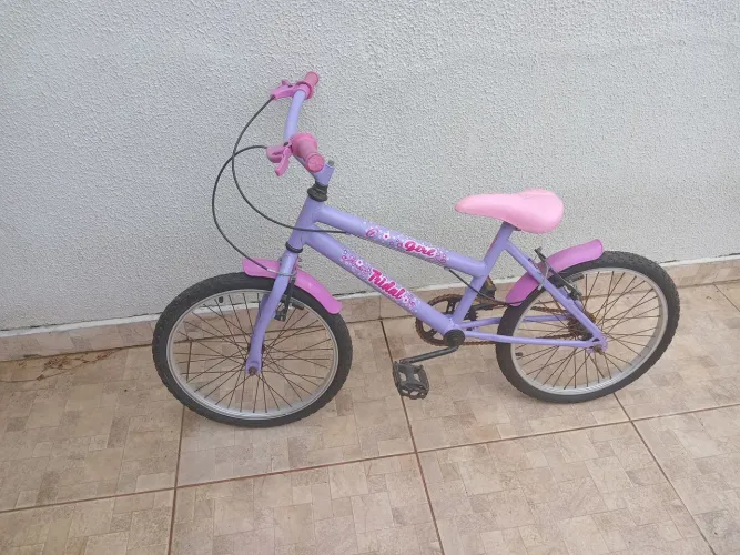 Vendo bicicleta infantil aro 20