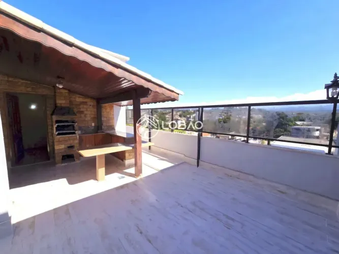 Cobertura com churrasqueira e sauna no Jardim Jalisco em Resende RJ