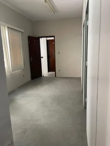 Aluga-se Sala Comercial Aterrado