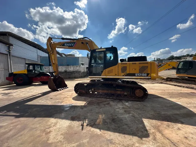Escavadeira Sany SY215C 2023