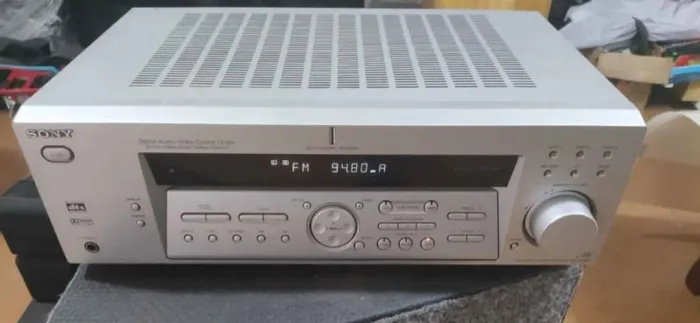 Receiver Sony Digital Audio/Video queimado !