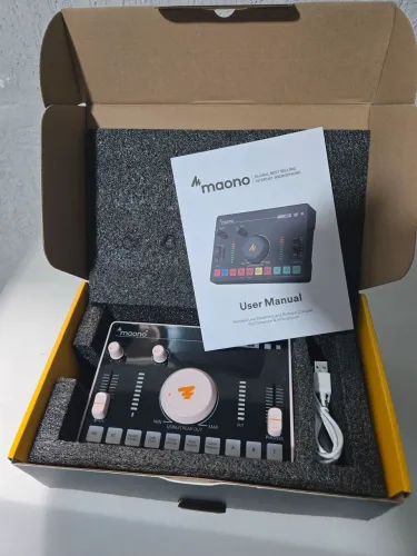 Mesa de som Maono C2 NEO Stream Deck youtube
