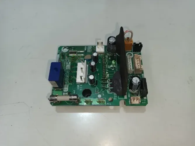 Placa de Ar-condicionado - Daikin ( PC0803-13(A) )