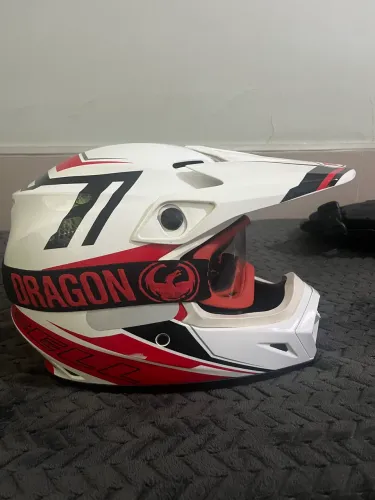 Capacete com Óculos de motocross
