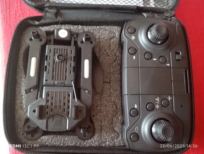 Drone dobrável com controle remoto - Novo!