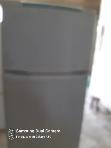 Geladeira consul 330 litros 