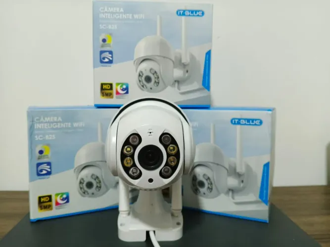 Câmera de segurança aprova dágua