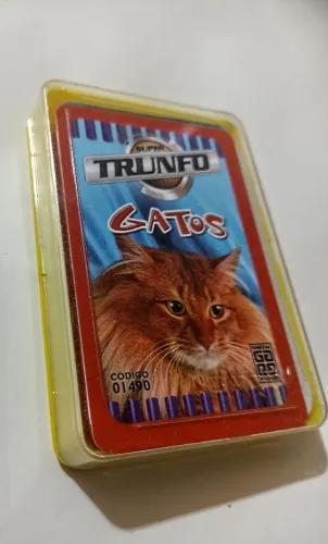 SUPER TRUNFO - GATOS -GROW<br>GATOS - GROW<br>COD 01490 - 2005<br>GATOS - GROW<br>COD 01490 - 2005