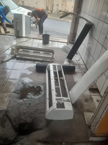 Limpeza ar condicionado tecnico ar condicionado split