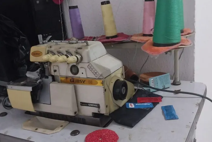 Máquina de Costura Interloque Overlock Gemsy