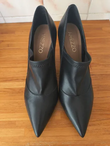 Ankler  Boot bico fino Night Arezzo NOVO 