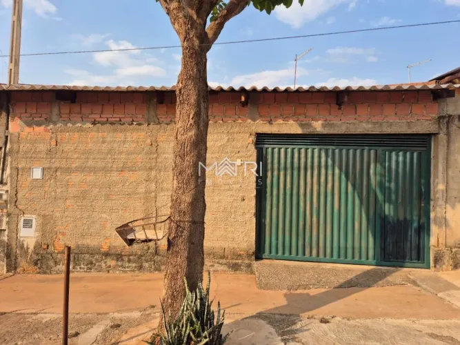 Venda de Casas / Padrão na cidade de Araraquara