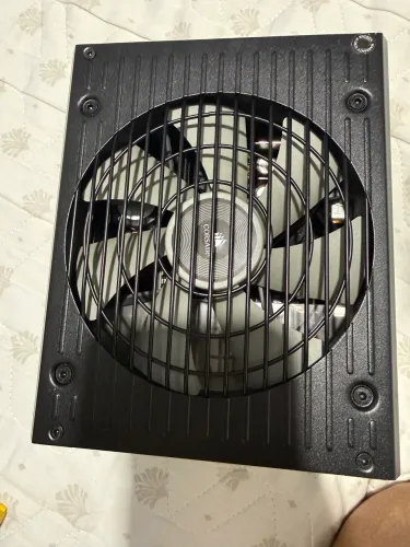 Fonte Corsair hx 750 80plus platinum (sem cabos)